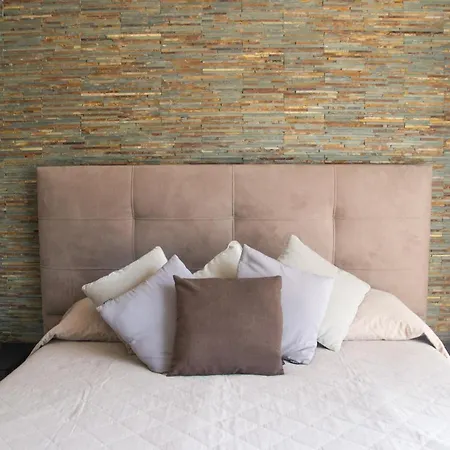 Willa Michelangelo - Welchome